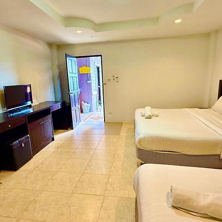 Hill Side Patong Hotel Экстерьер фото