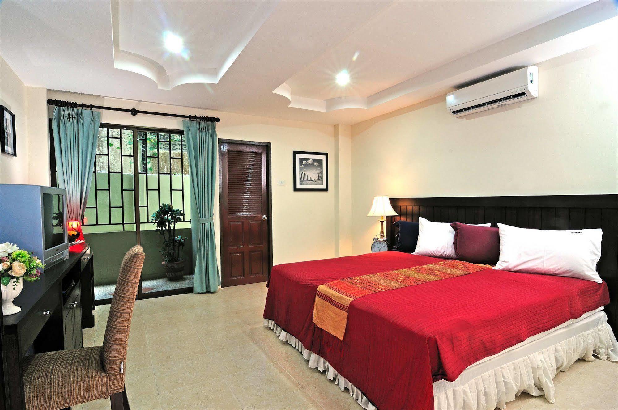 Hill Side Patong Hotel Экстерьер фото